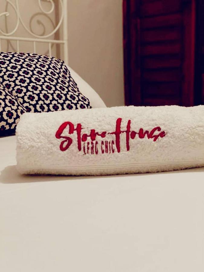 Stone House - Makepe, Douala Aparthotel Buitenkant foto